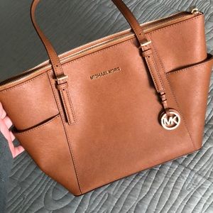 Michael Kors Tote